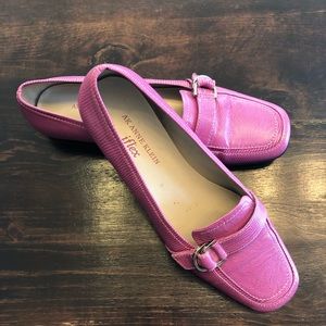 EUC Anne Klein Pink Loafers Size 6